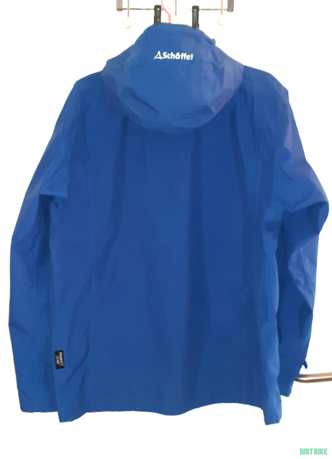 1. HardSheel Schoffel Gore-Tex marime 50 barbati