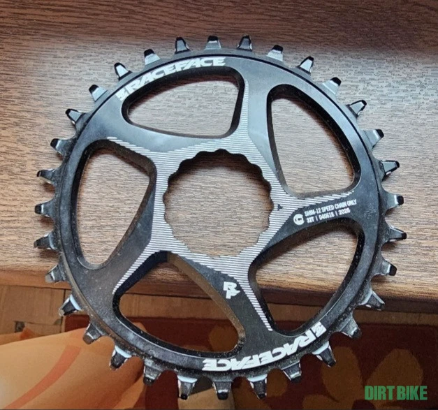 1. Foaie RaceFace noua 32t