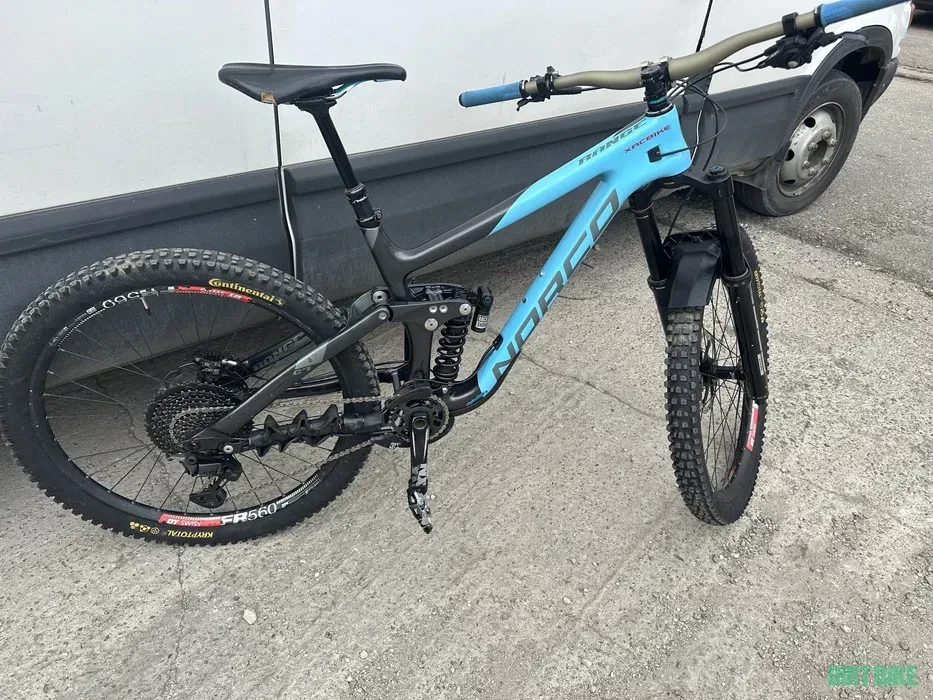 5. Bicicleta norco super enduro piese de top