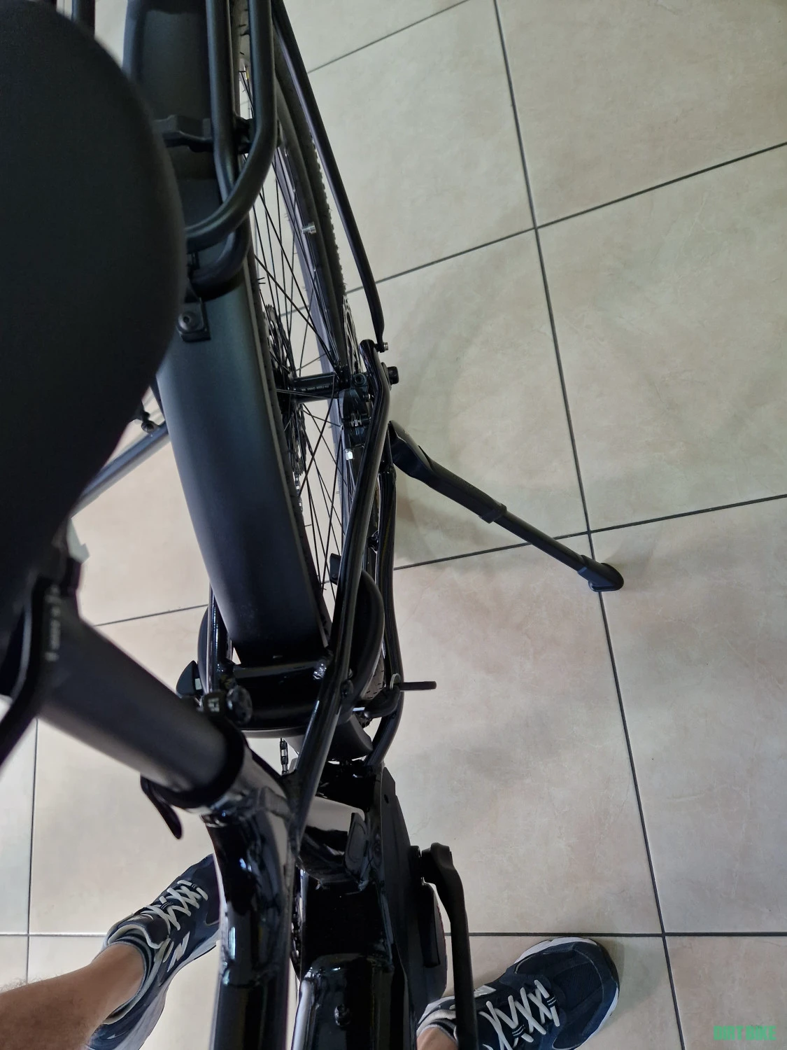 1. E-MTB Rock Machine Torrent e50-29 B Touring 29 (M)