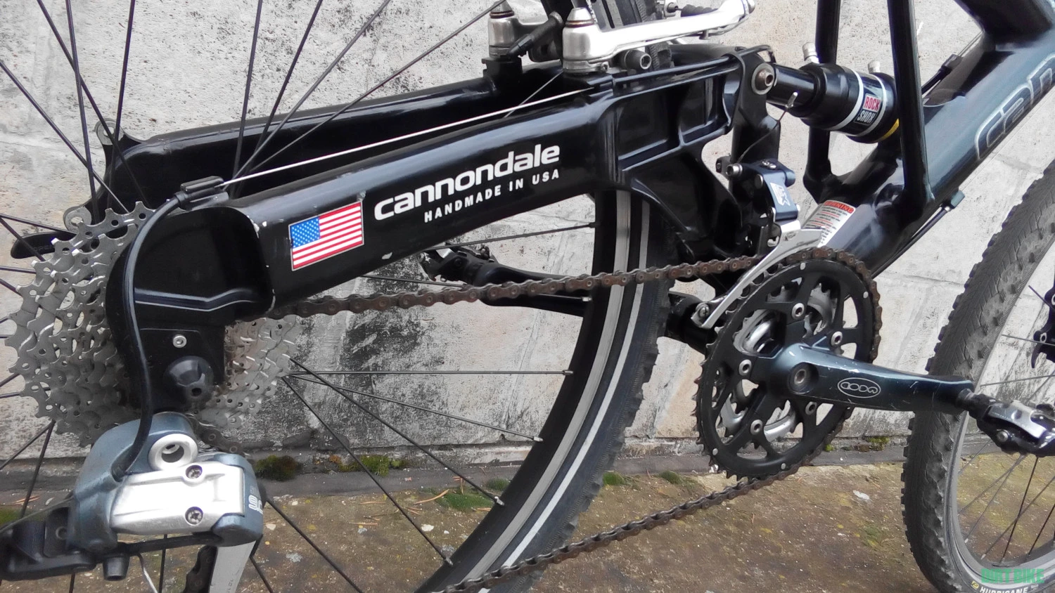 3. Cannondale mtb 26" suspensie