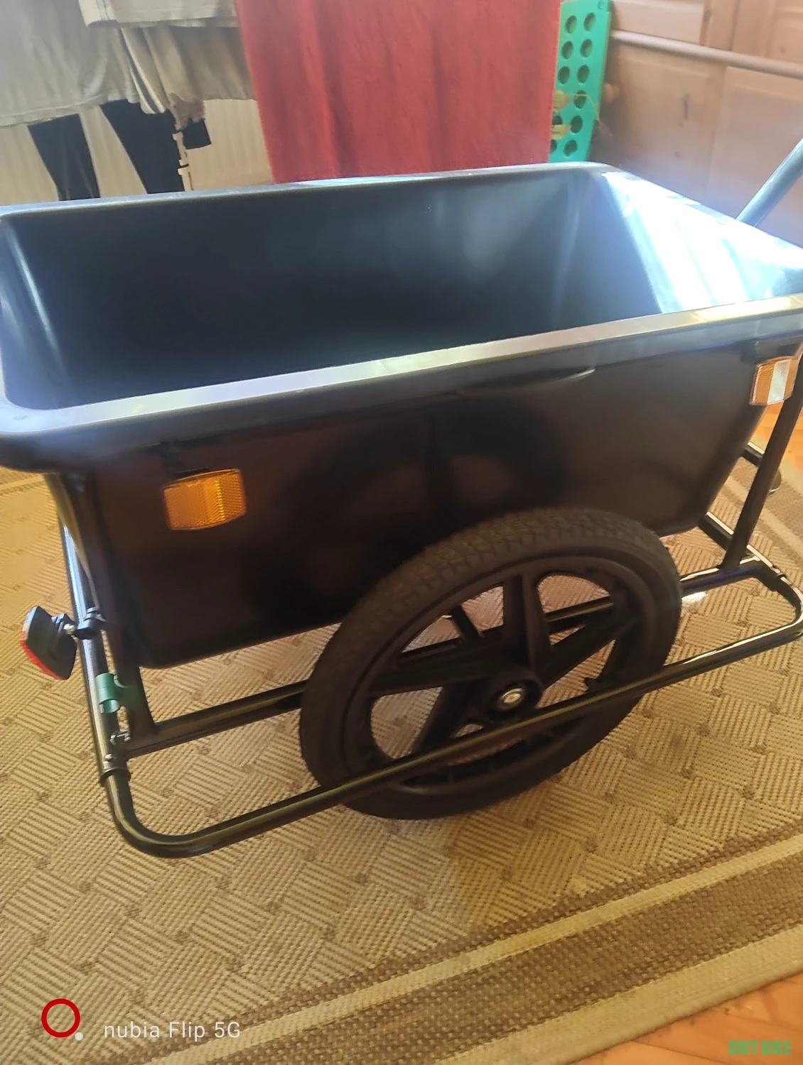 5. Bicicleta Saxoette Lux cu motor Sachs