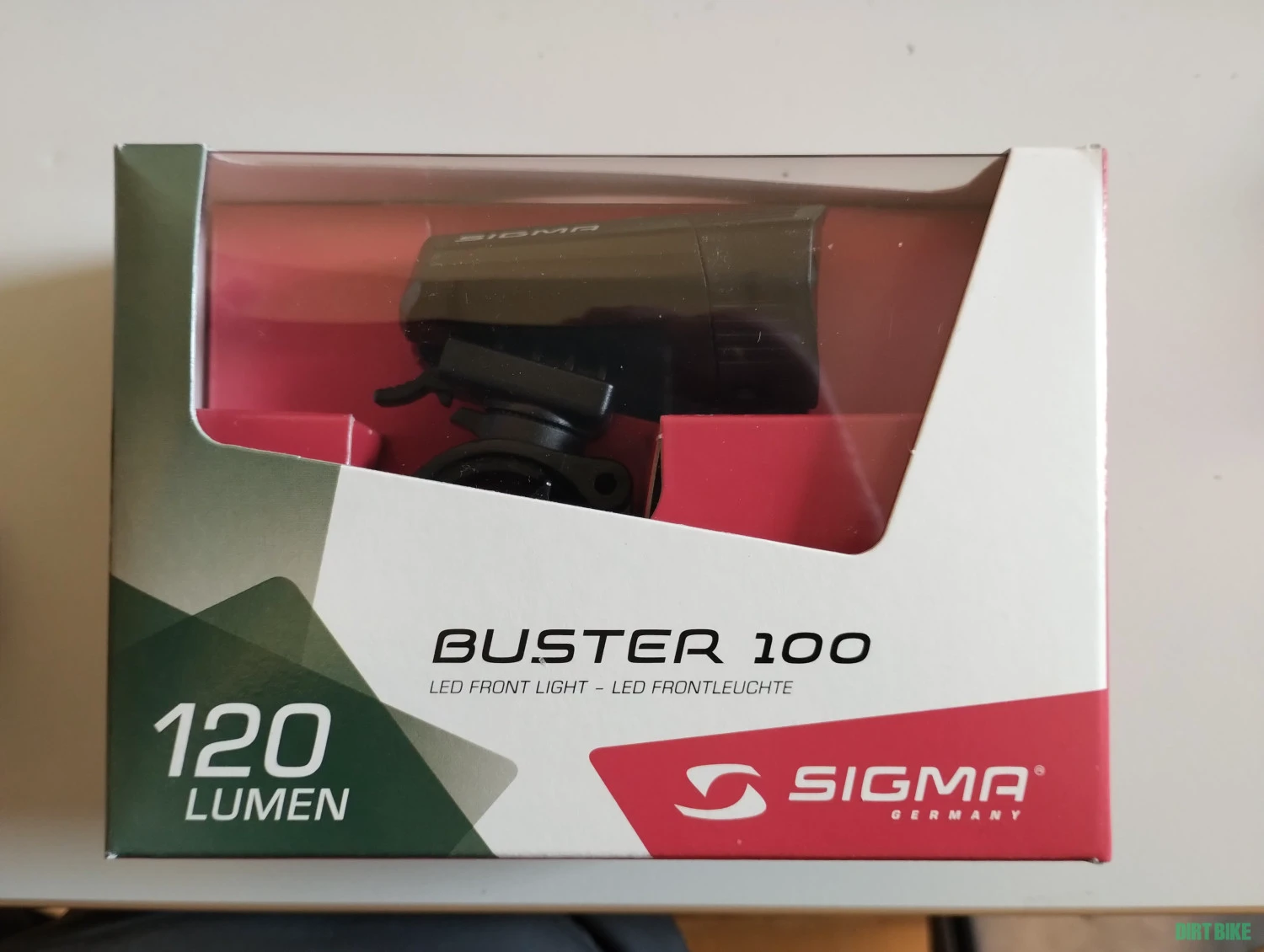 1. Far bicicleta cu adaptor montare pe casca Sigma