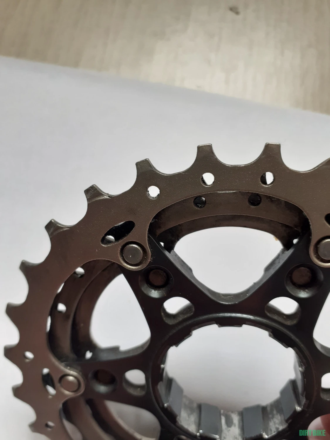 2. Caseta (grup pinioane) Ultegra CS-R8000
