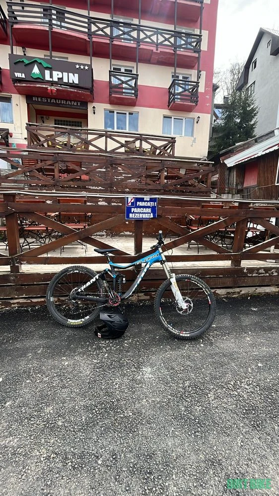 1. Bicicleta Giant