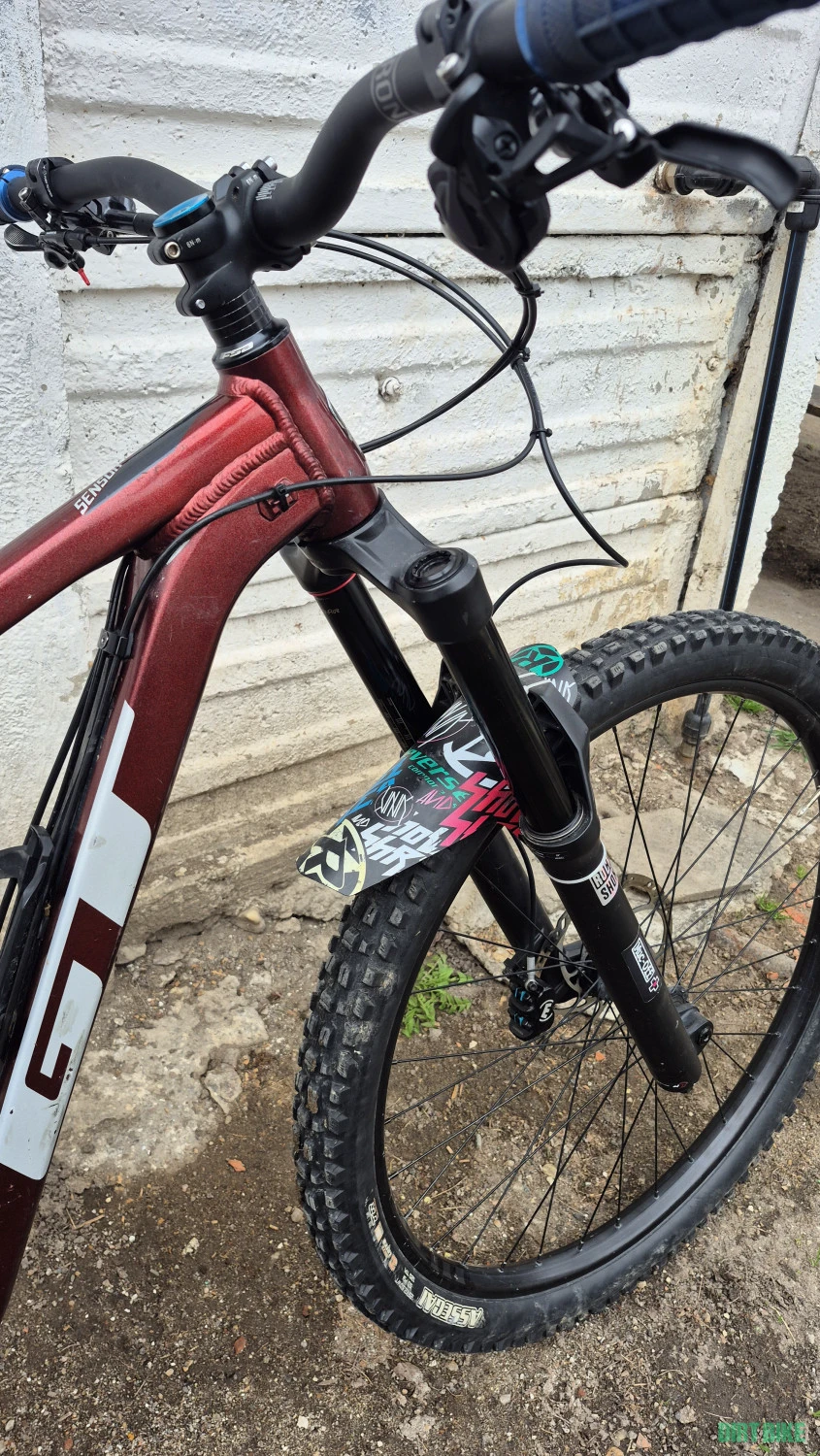 1. Bicicletă gt sensor 2021