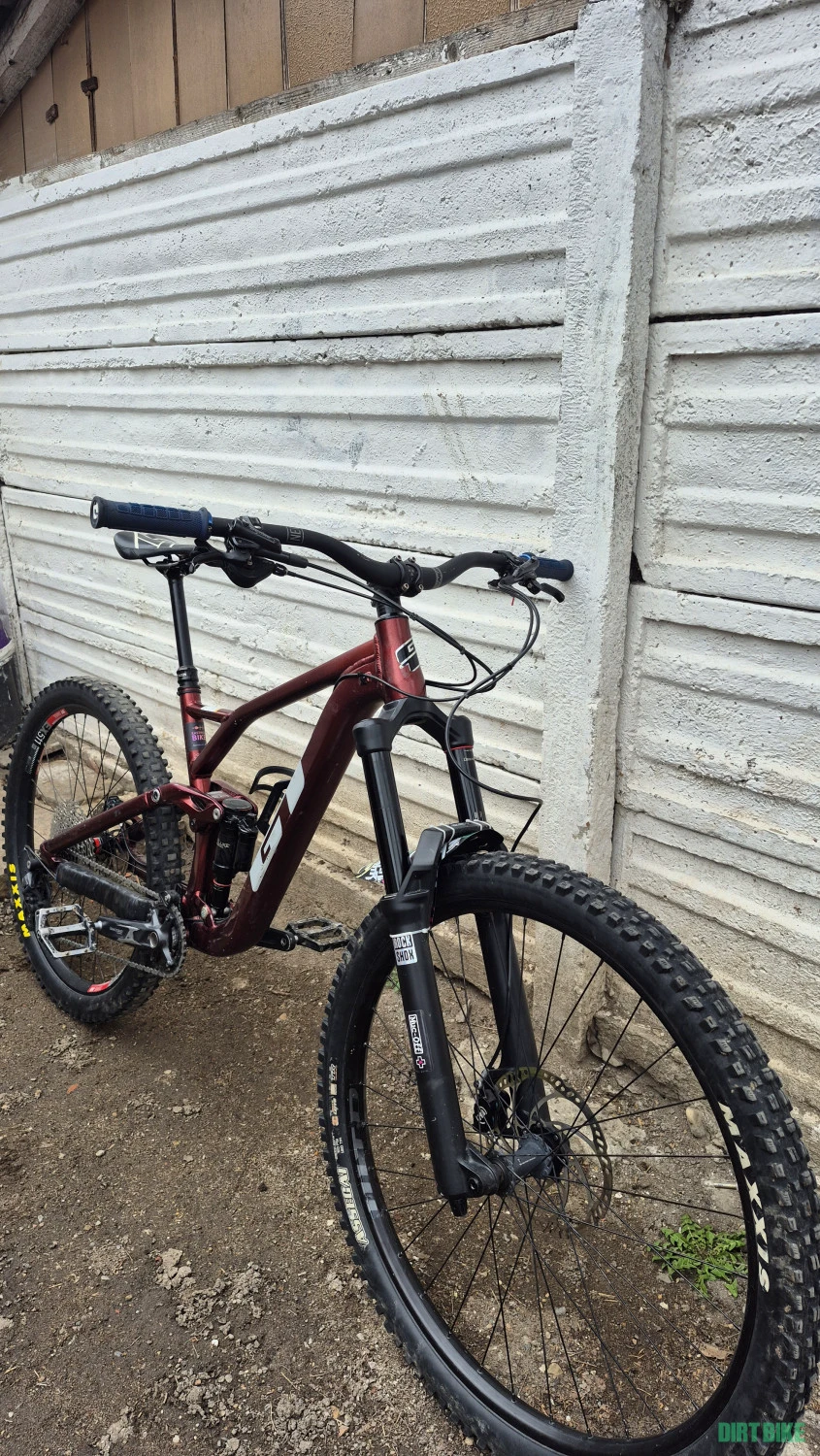 5. Bicicletă gt sensor 2021