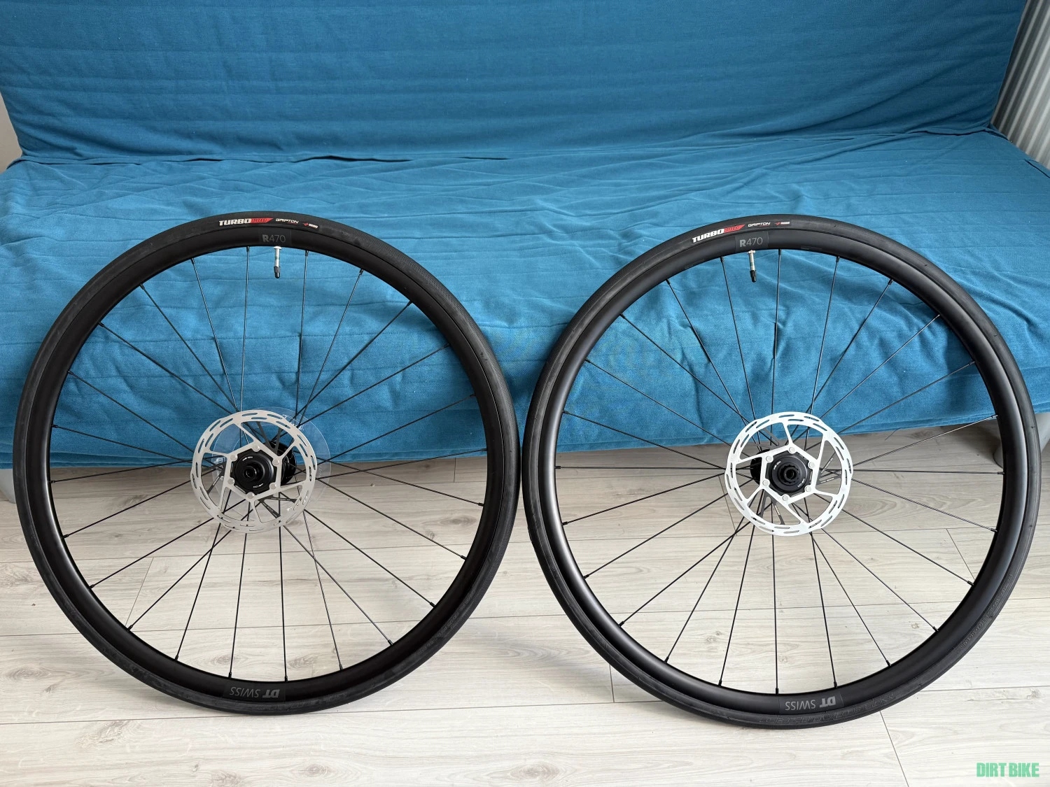 1. Set discuri SRAM Paceline Rounded CenterLock noi