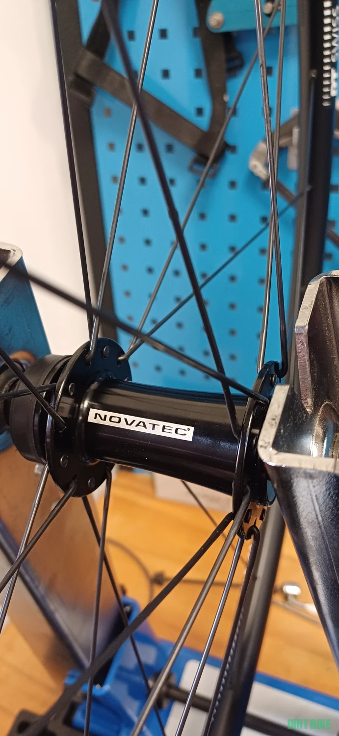 5. Set de roti cursiera DT Swiss/Mavic