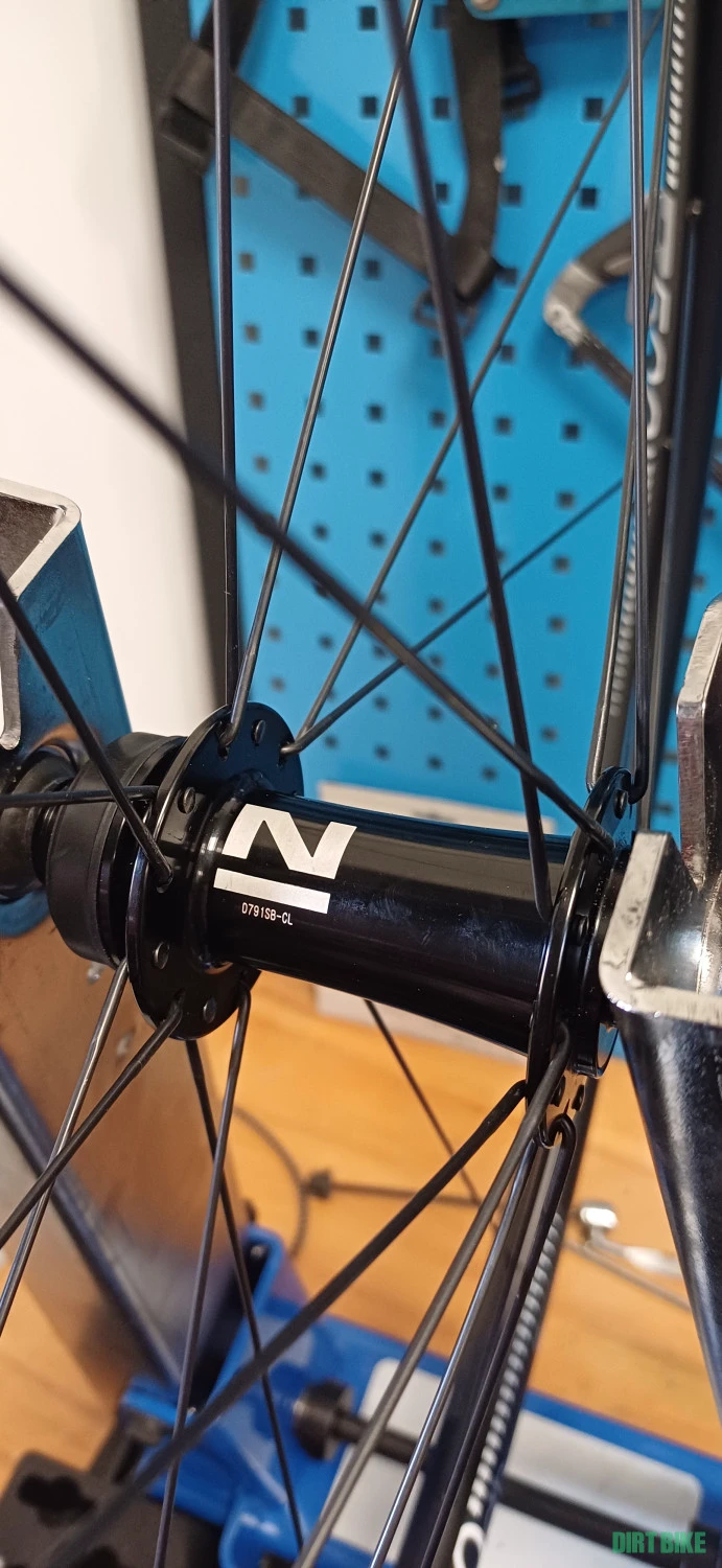 4. Set de roti cursiera DT Swiss/Mavic