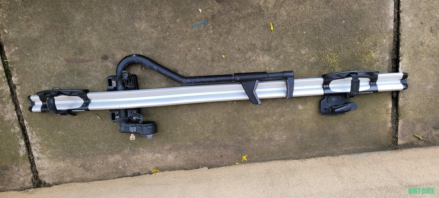 2. Suport bicicleta thule pentru bare portbagaj