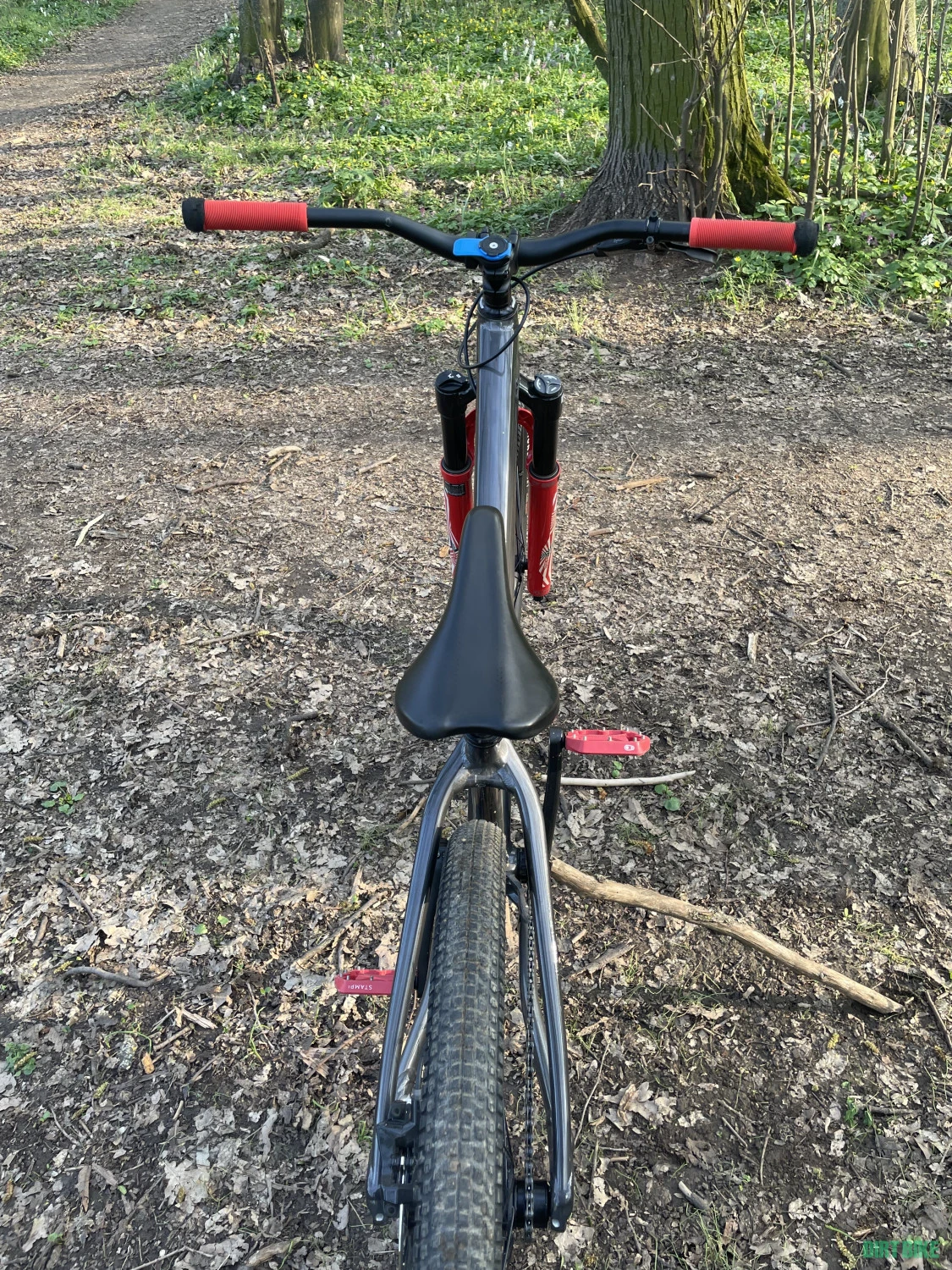 6. Specialized dirt jumper p3