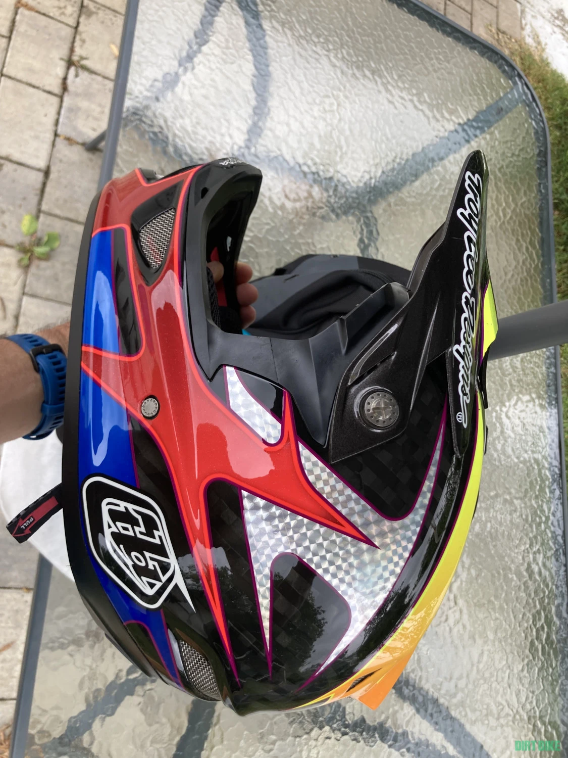 1. Casca DH Troy Lee Designs TLD D3 carbon