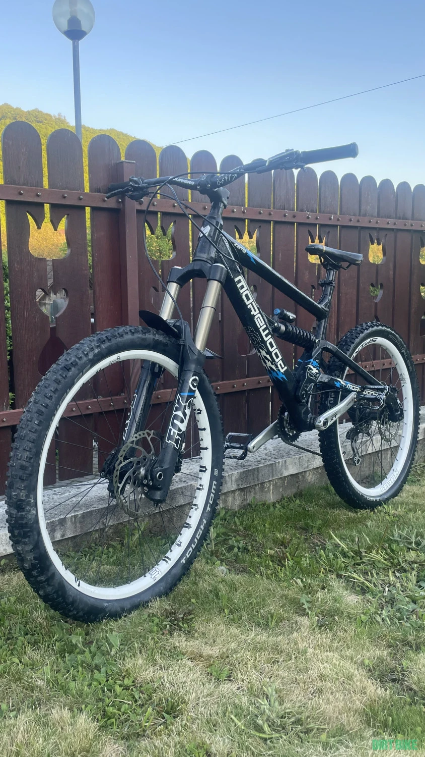 4. Morewood Zama 2012 M (Urgent!)