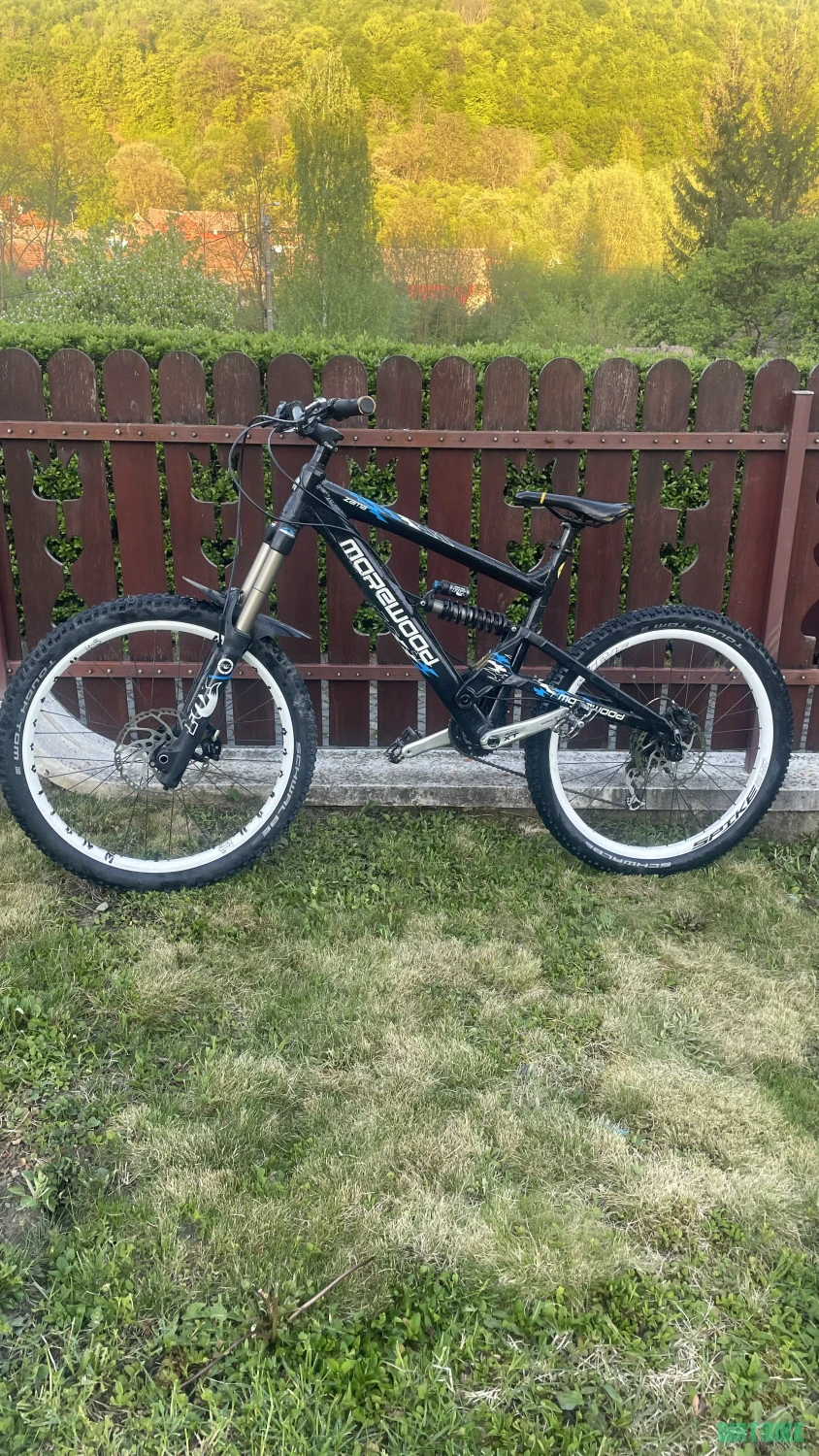 3. Morewood Zama 2012 M (Urgent!)