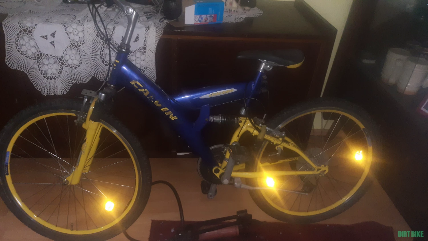 1. Bicicleta mountain bike Calvin, stare foarte buna.