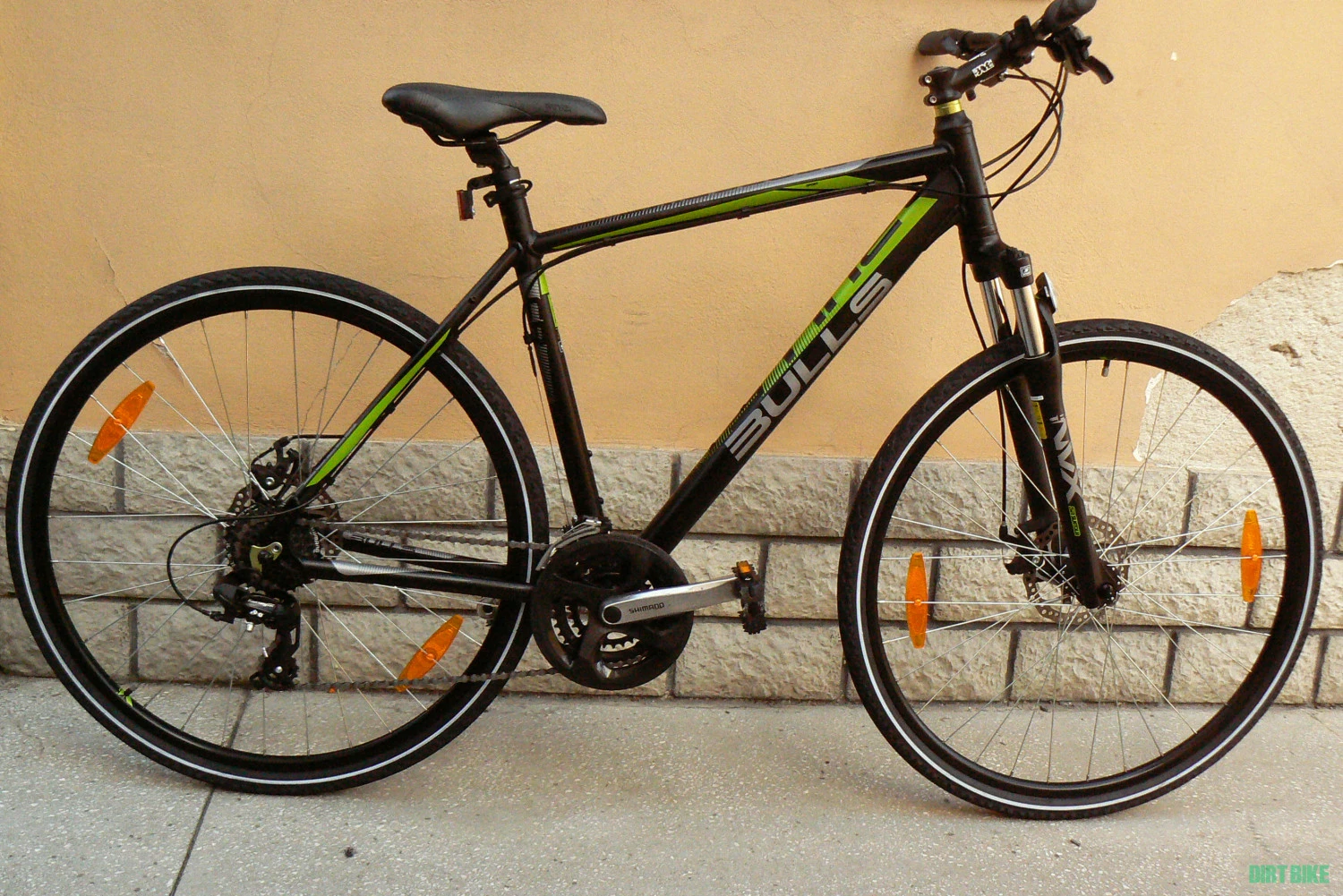 1. Bicicleta cross Bulls