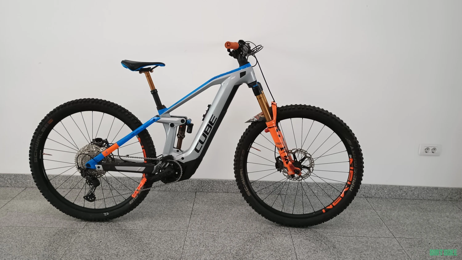 1. Cube Stereo Hybrid 140 HPC Actionteam 625 Nyon Actionteam 2021