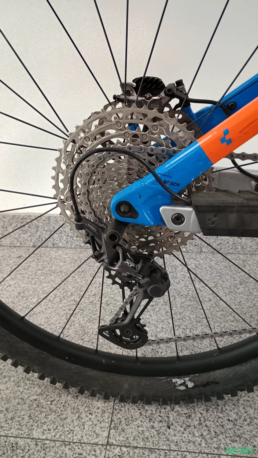 4. Cube Stereo Hybrid 140 HPC Actionteam 625 Nyon Actionteam 2021