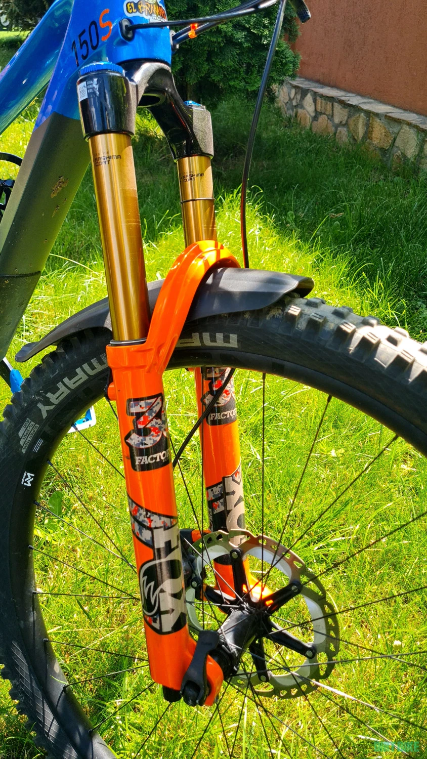7. Vand/schimb cube stereo 150s Action team