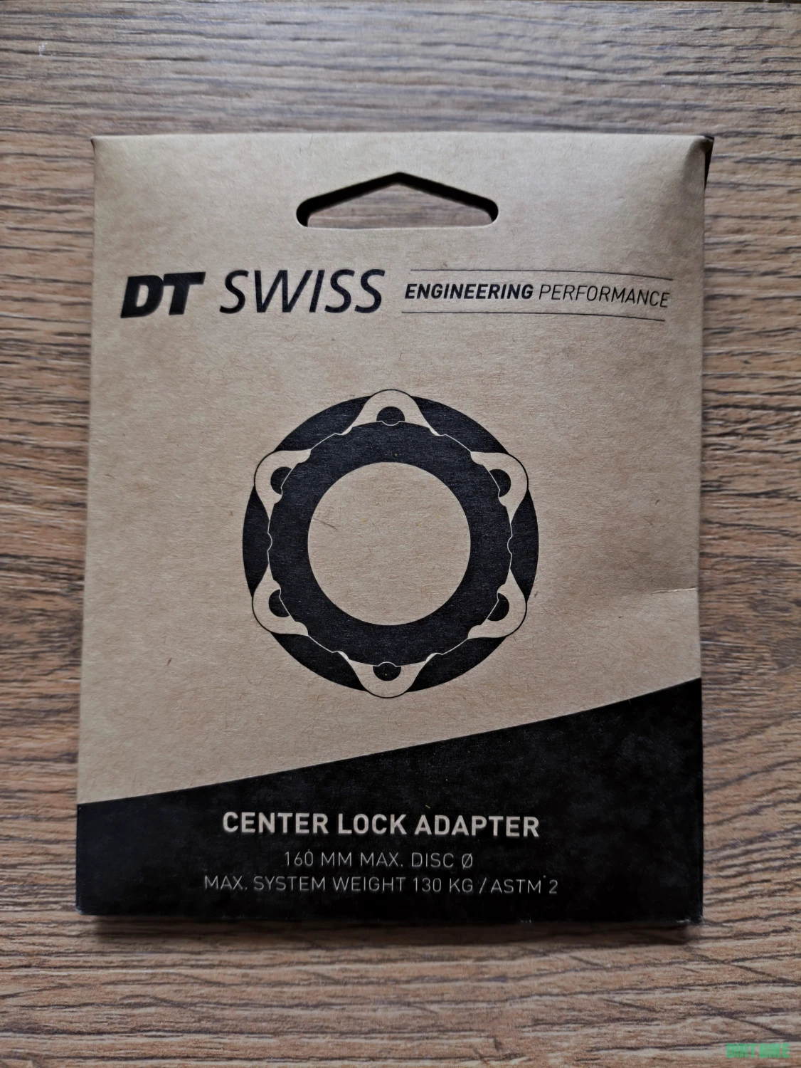 1. Adaptor dt swiss 6 suruburi --> centerlock