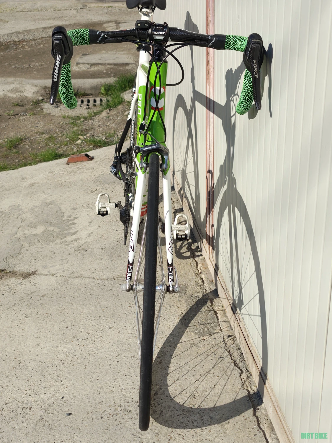 6. Cursieră Carbon 7.85 kg MADDILINE Columbus