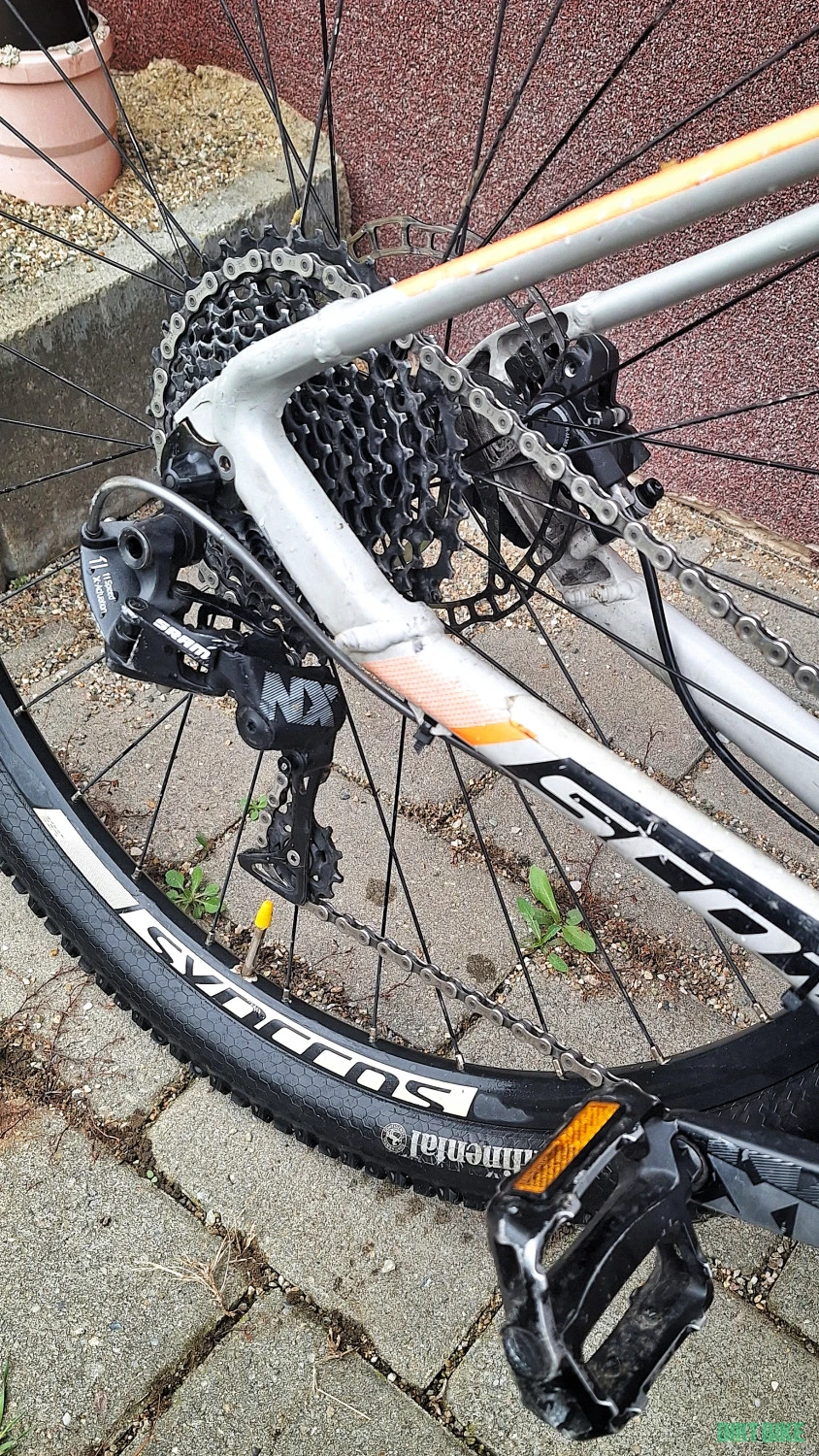 6. Mtb Scott Scale 965