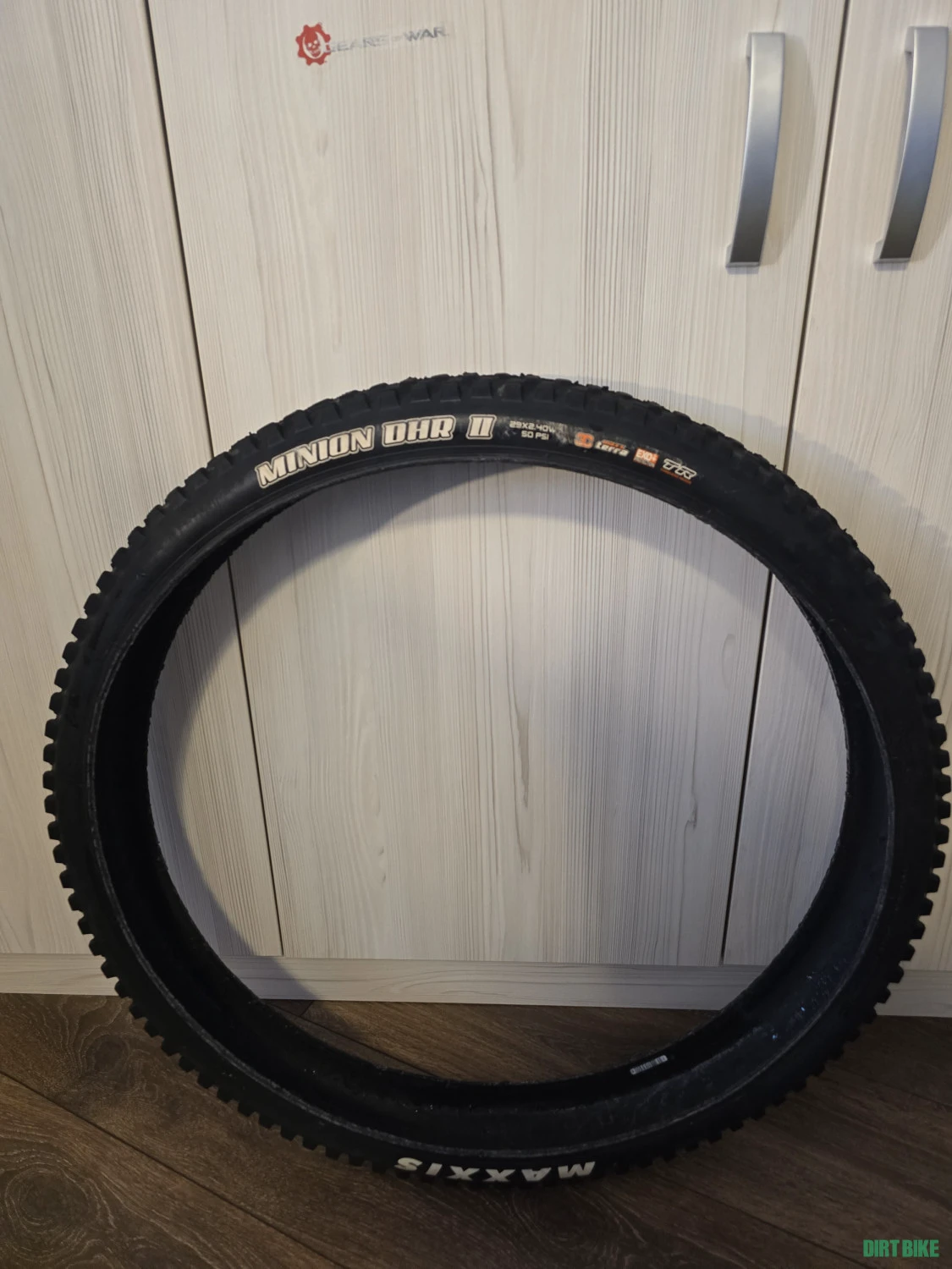 1. Maxxis Minion DHR II 29x2.4