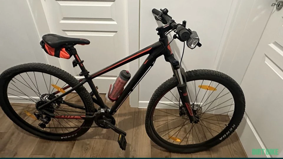 1. Bicicleta MTB Scott Aspect M30