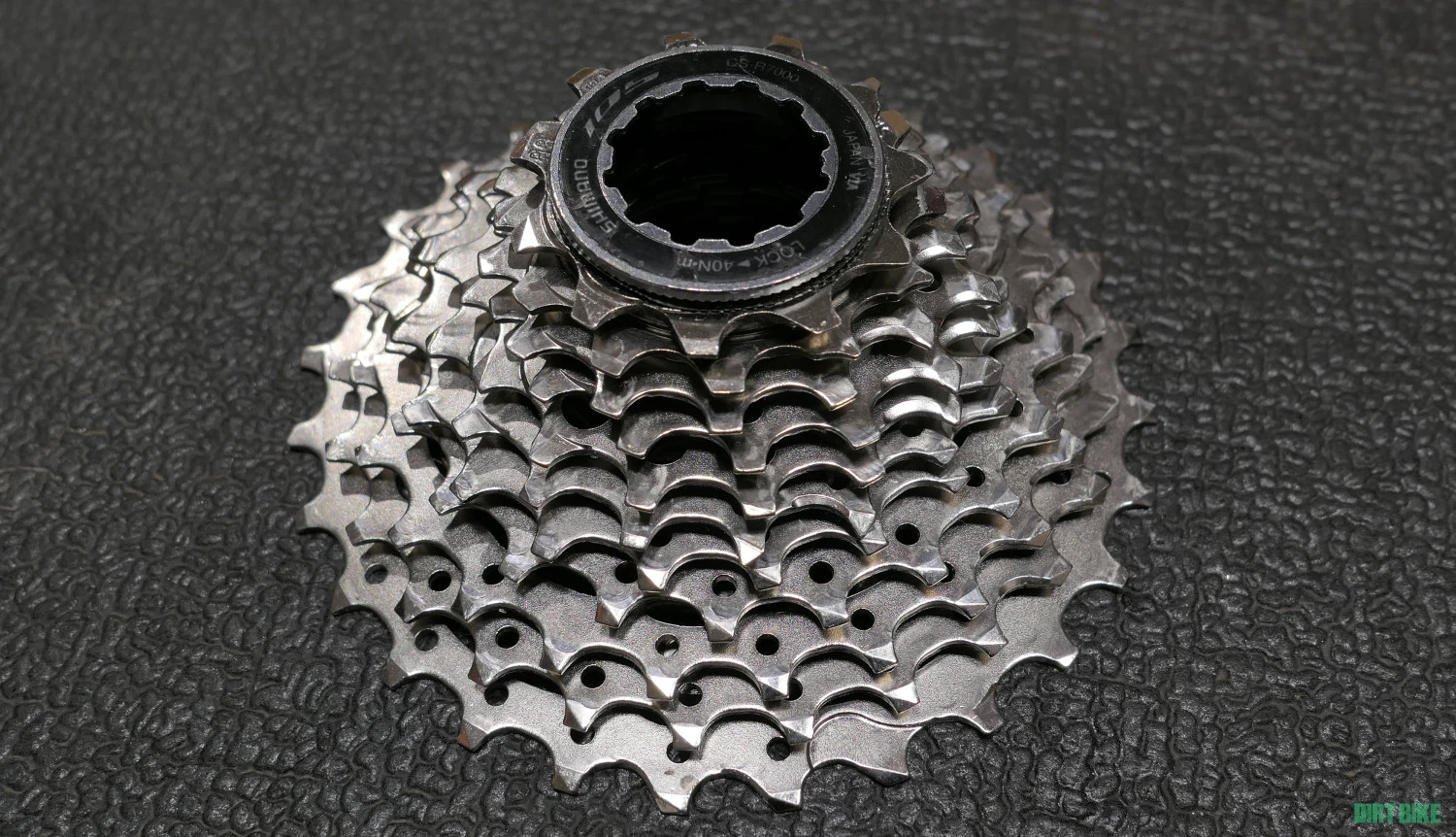 3. Shimano 105 CS-R7000 11-28T