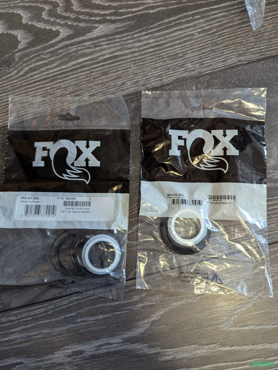 2. Scott Genius/ Ransom -FOX Seal Kit for SCOTT Nude 3 Boost Valve and Dish Shock - 803-00-867