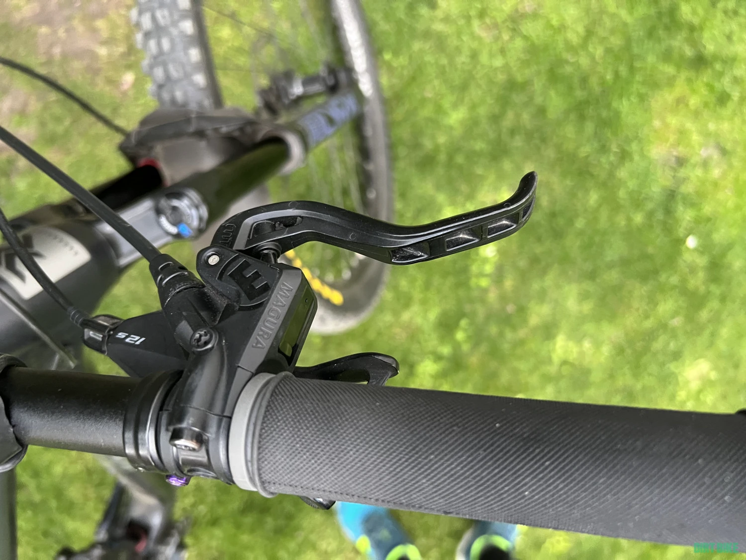 1. Bicicleta full suspension Radon slide al 7.0 2023