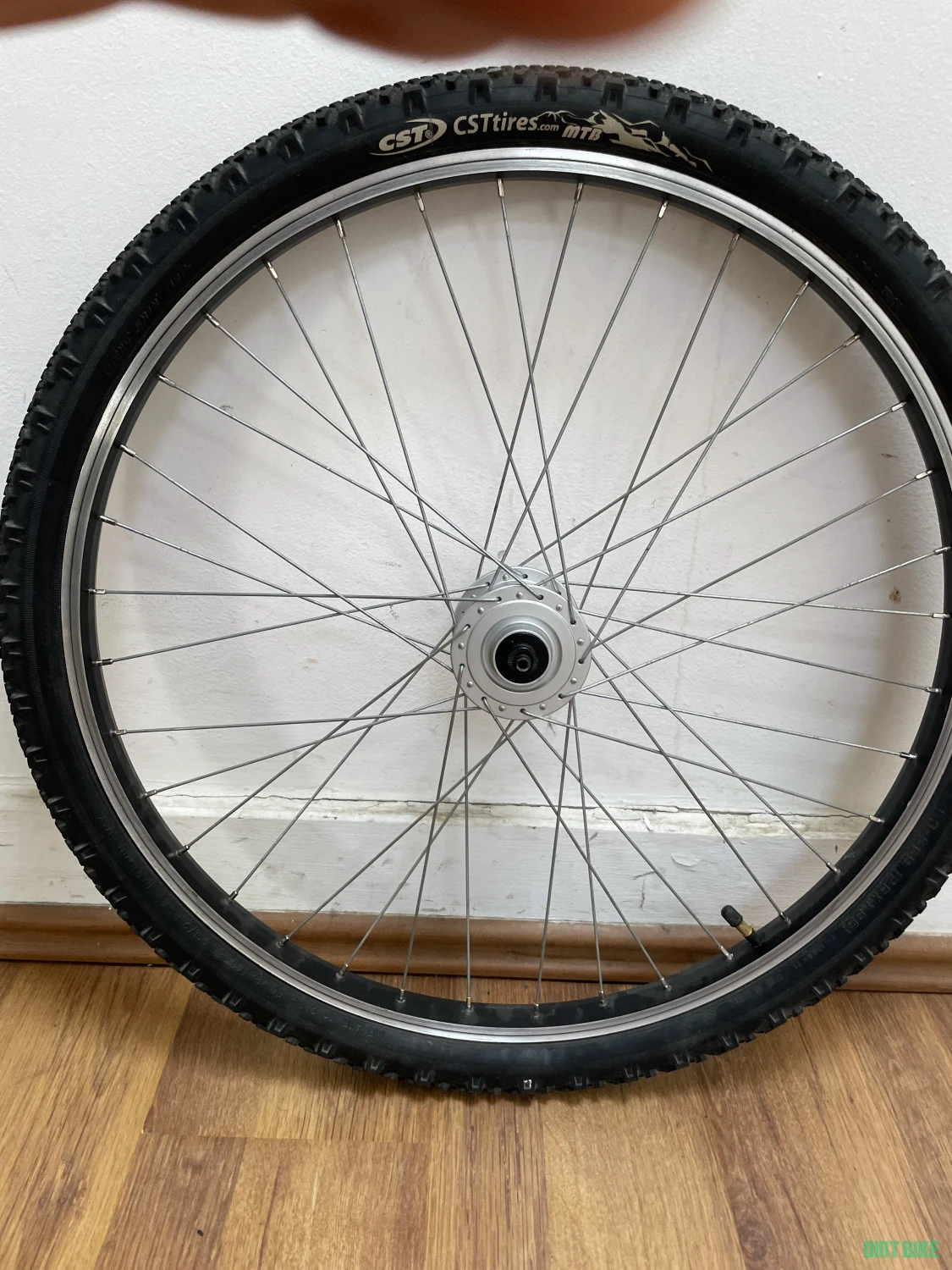 1. Shimano Nexus Dinam