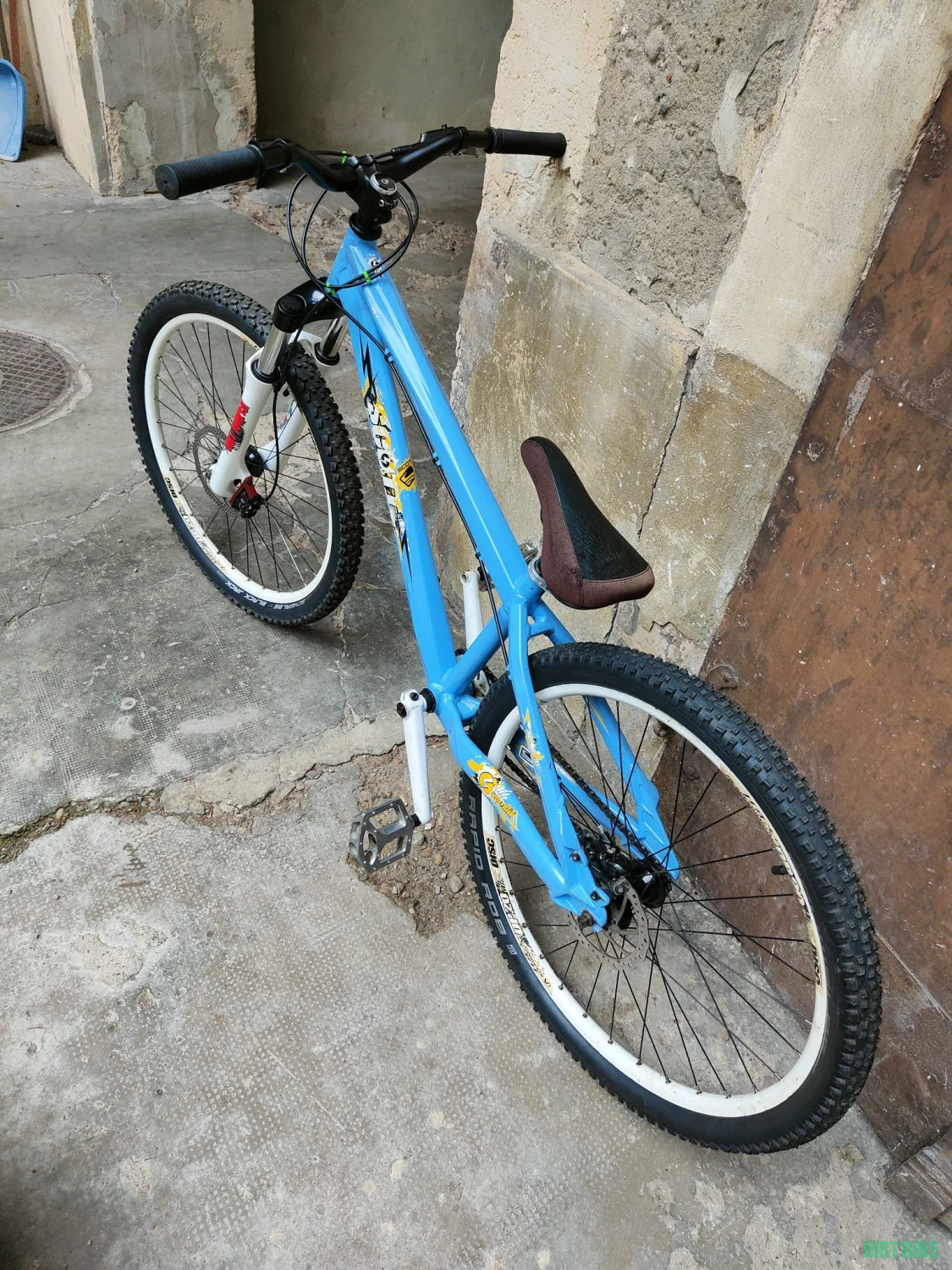 1. Scott YZ 0.3
