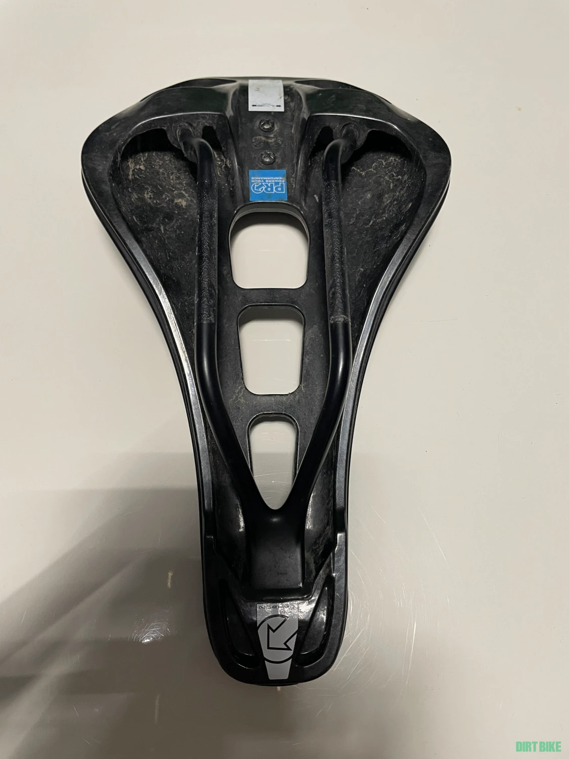 3. Sa PRO Stealth Carbon Cursiera