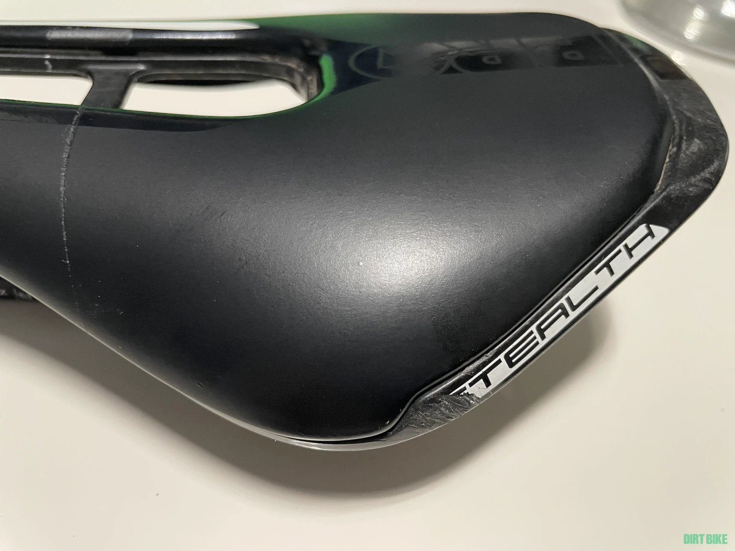 6. Sa PRO Stealth Carbon Cursiera