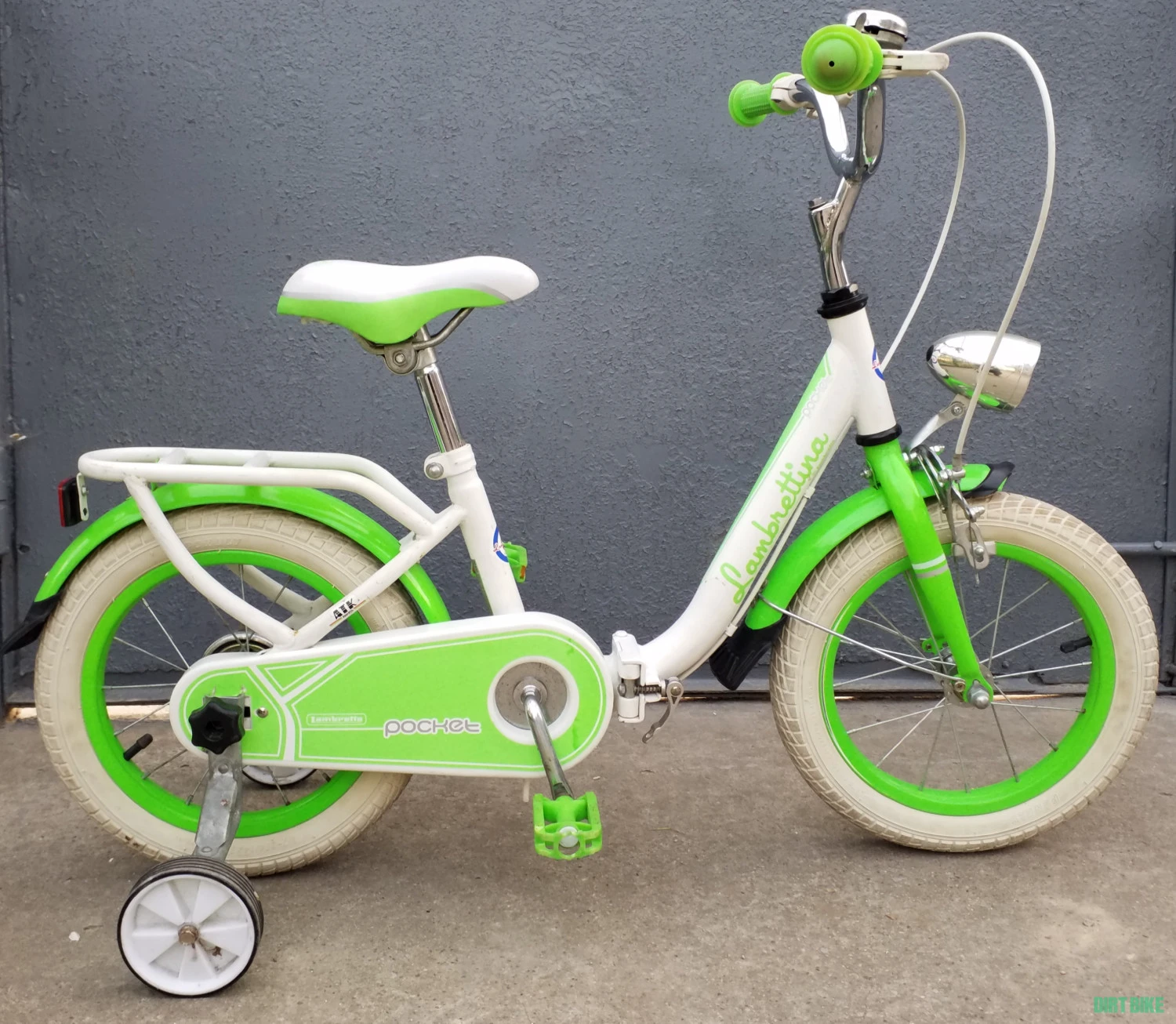 1. Bicicleta pliabila pentru copii Lambrettina