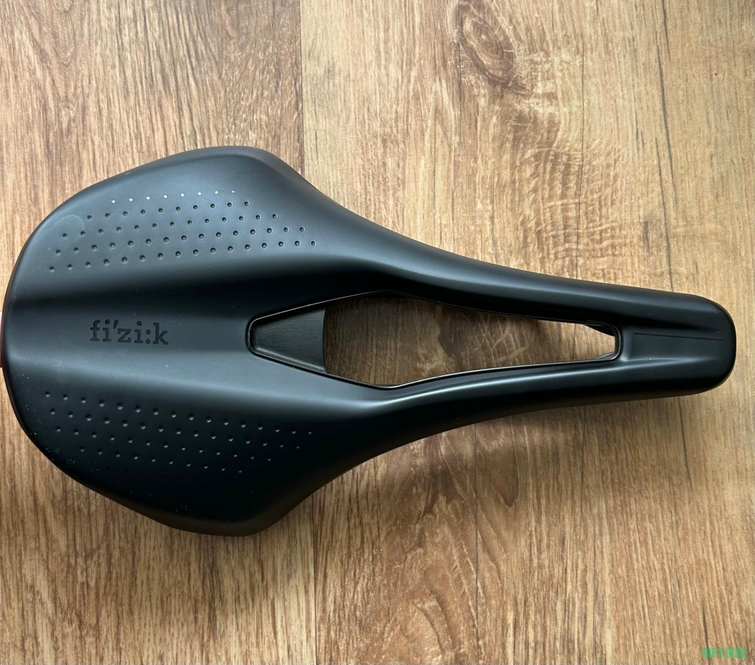 2. Șa Fizik Tempo Argo R1