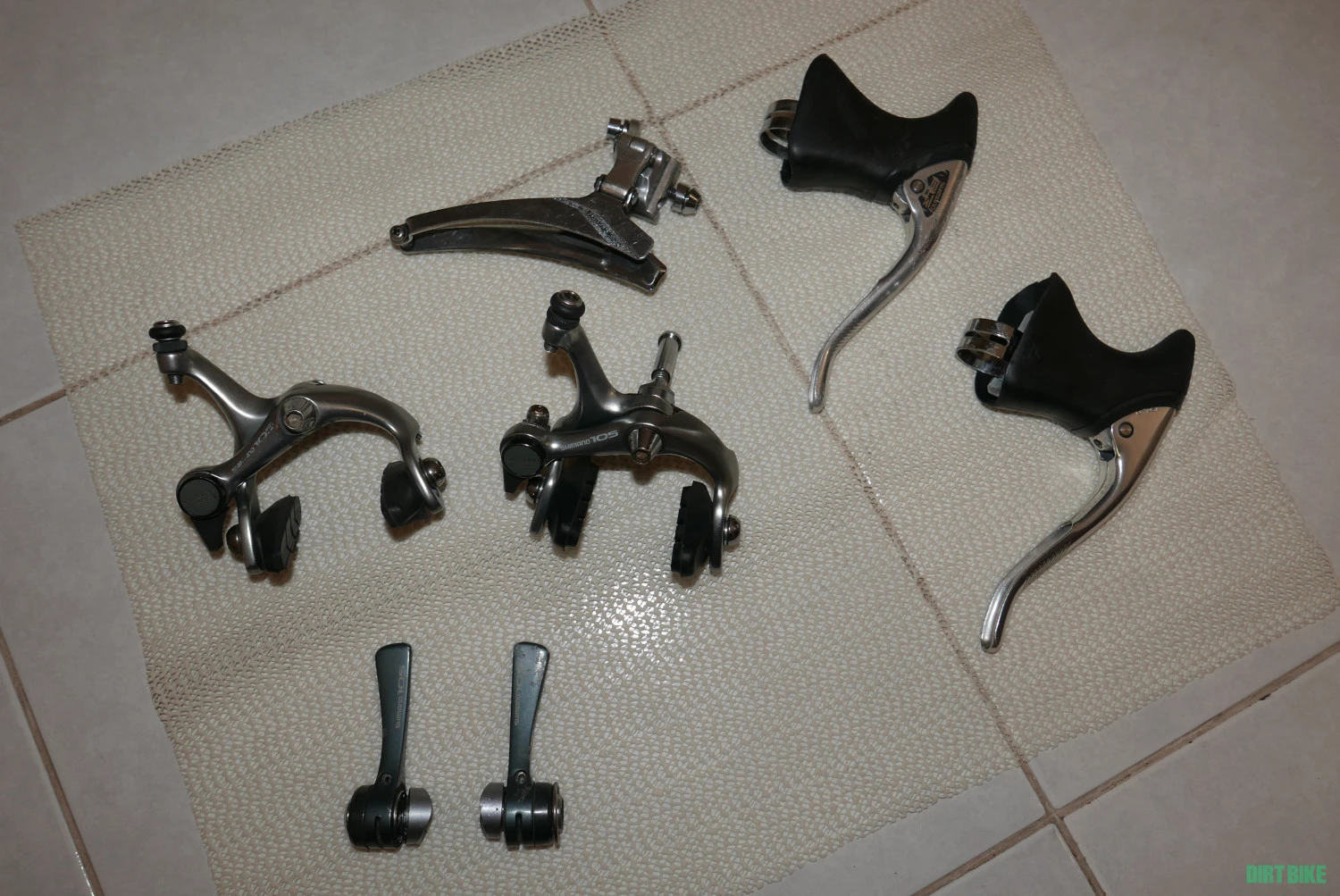 1. Vand piese groupset Shimano 600/Shimano 105
