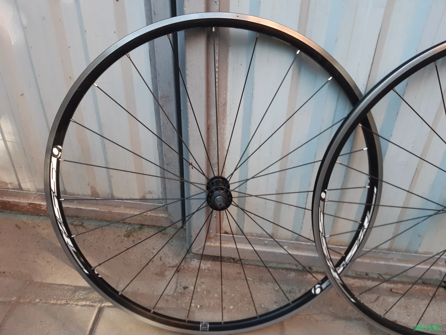 5. Roata Bontrager SSR