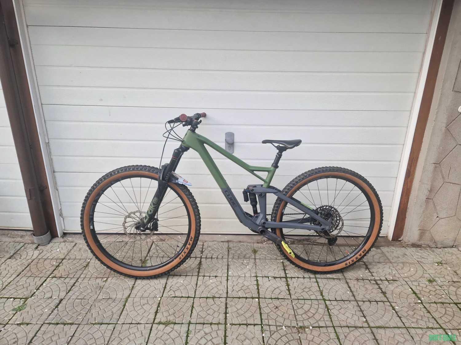 2. Cube Stereo 150 C:62 Race 29 Olive Gray 2021
