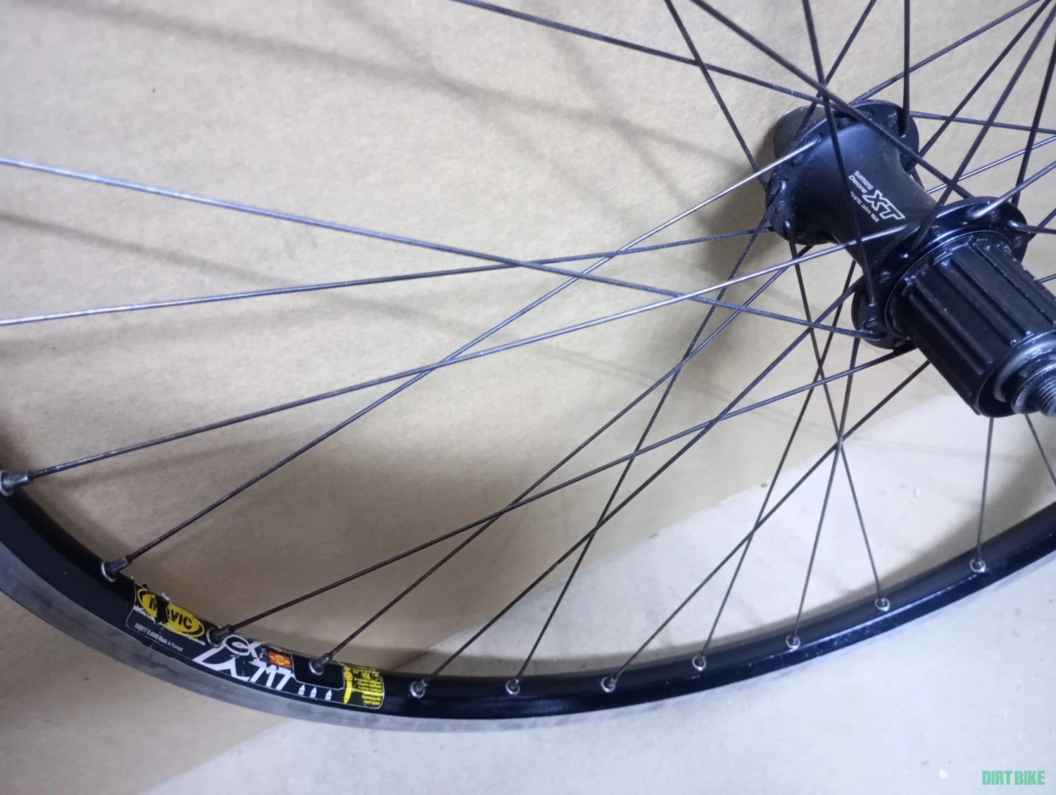 1. Xt v-brake 760 -mavic xc717....... reținut
