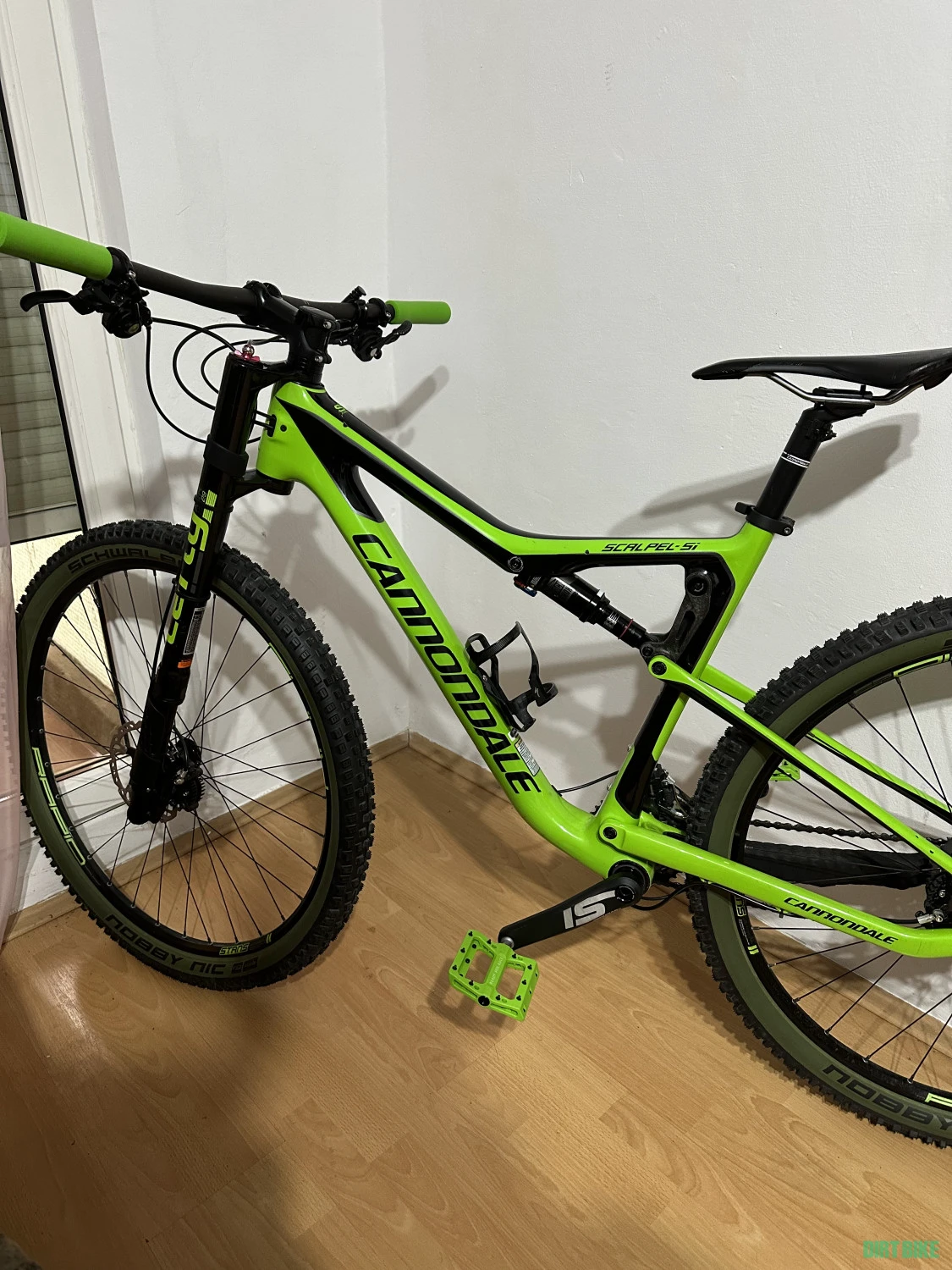 1. Cannondale Lefty 29’ carbon full suspension cadru L ful XT