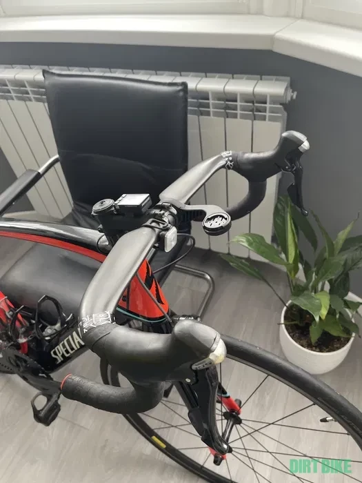 4. Specialized Venge Elit full carbon