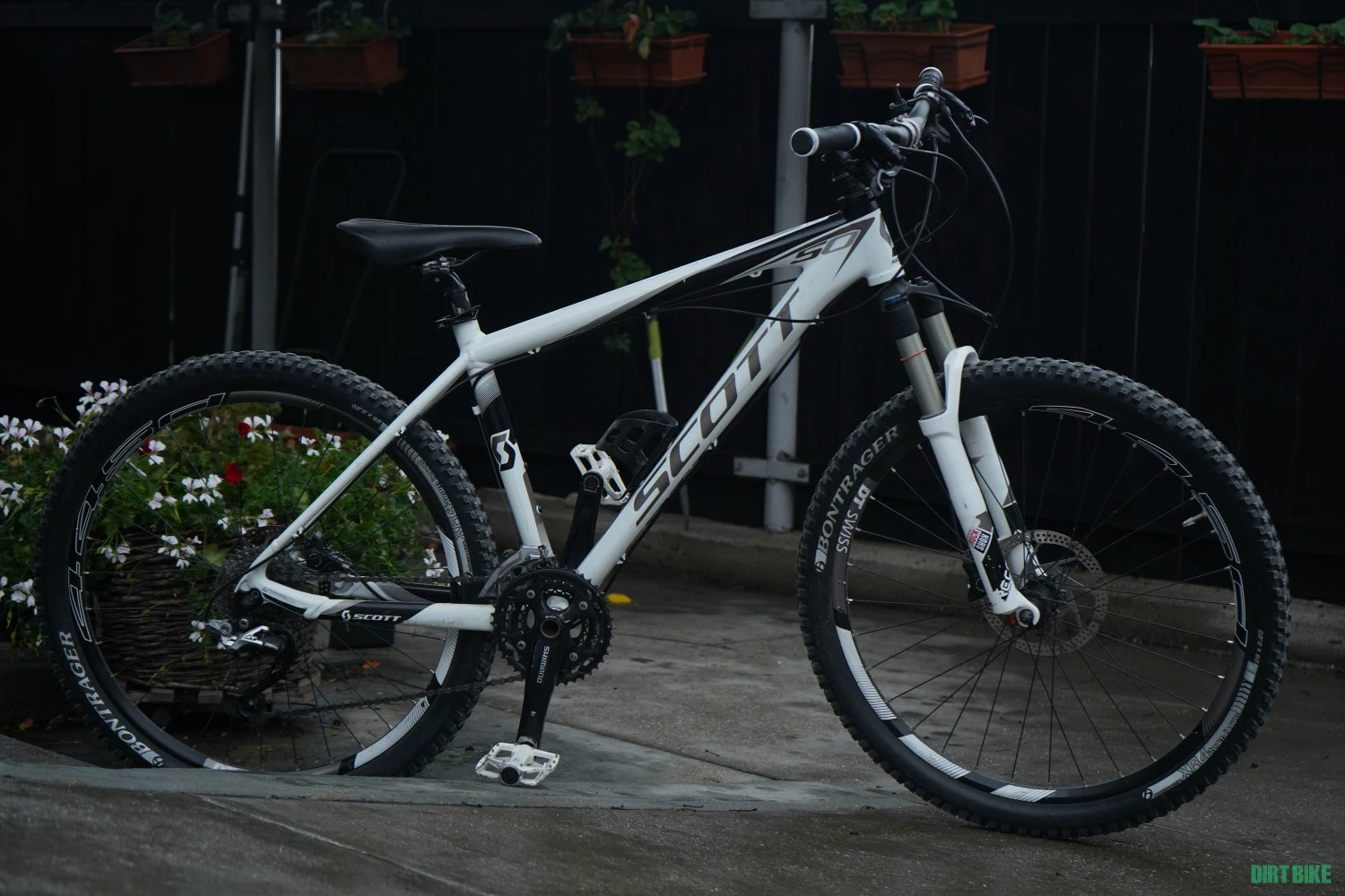 2. Scott Aspect