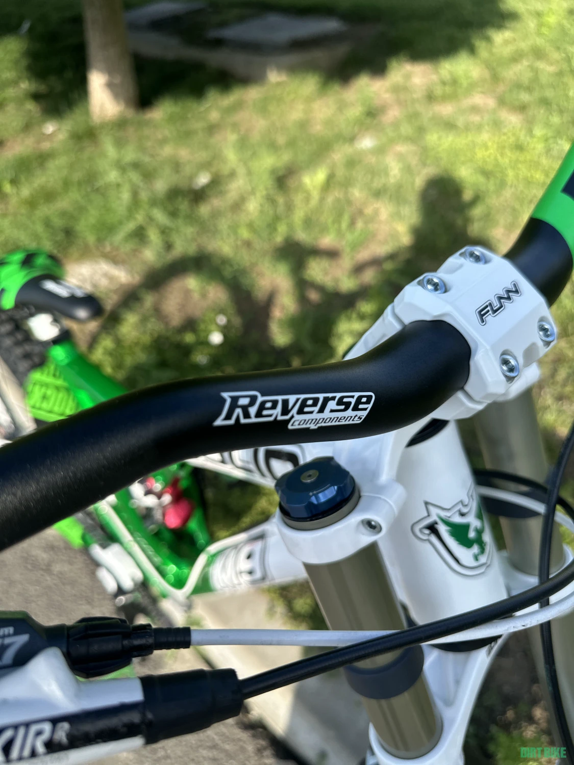 13. Vand Solid Mission 9 Downhill 26”