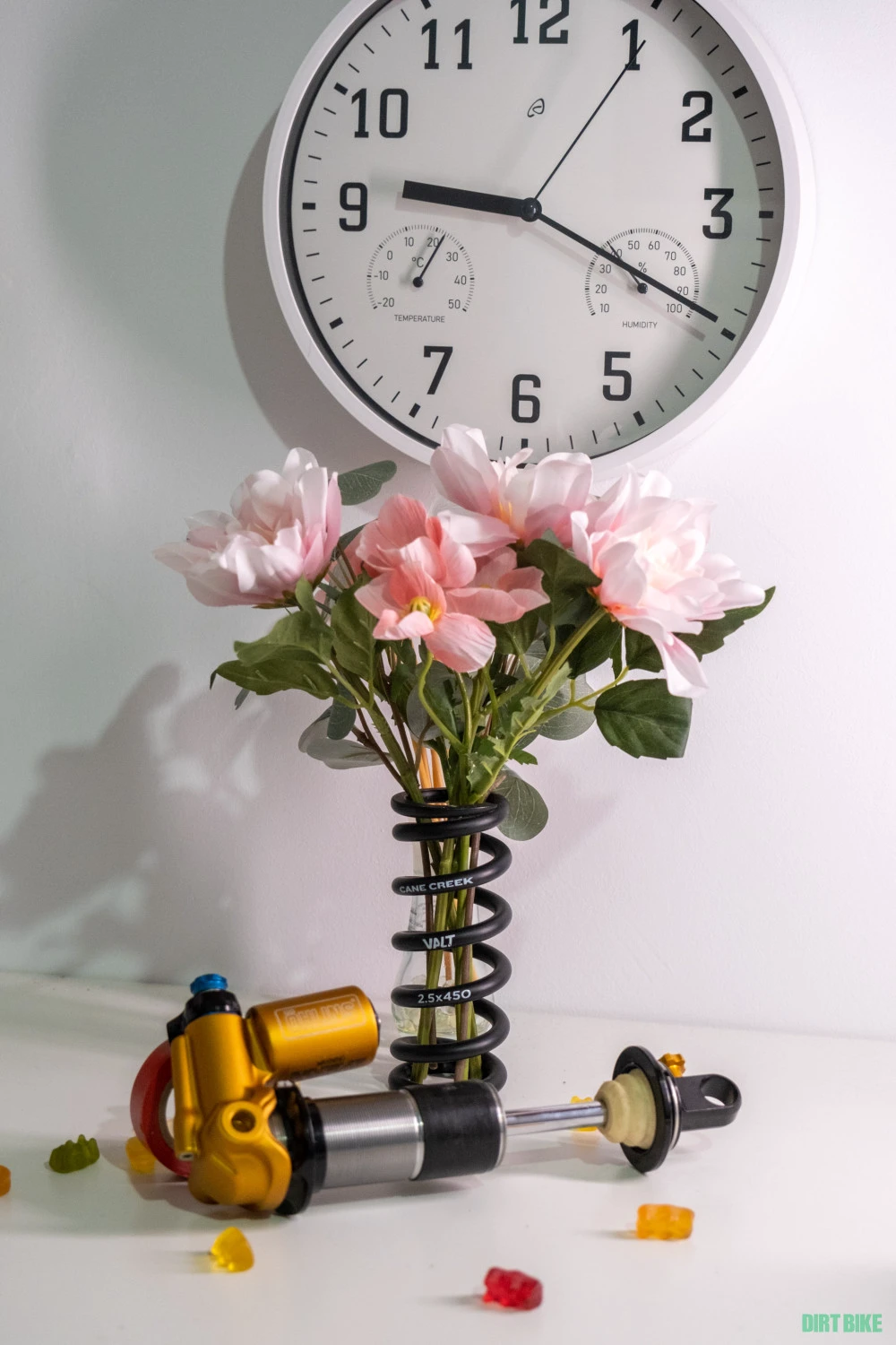 1. Ohlins TTX22M.2 Coil Shock