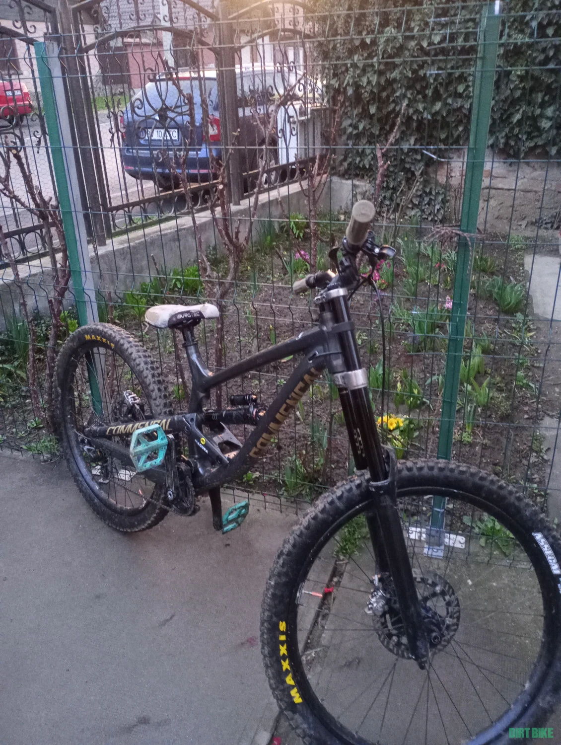 2. Commencal furious