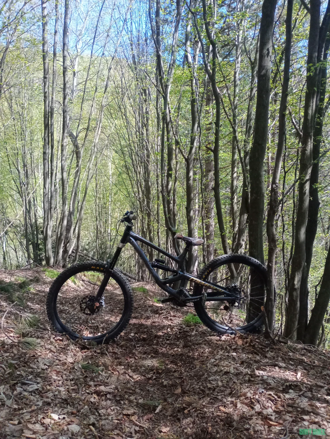 4. Commencal furious