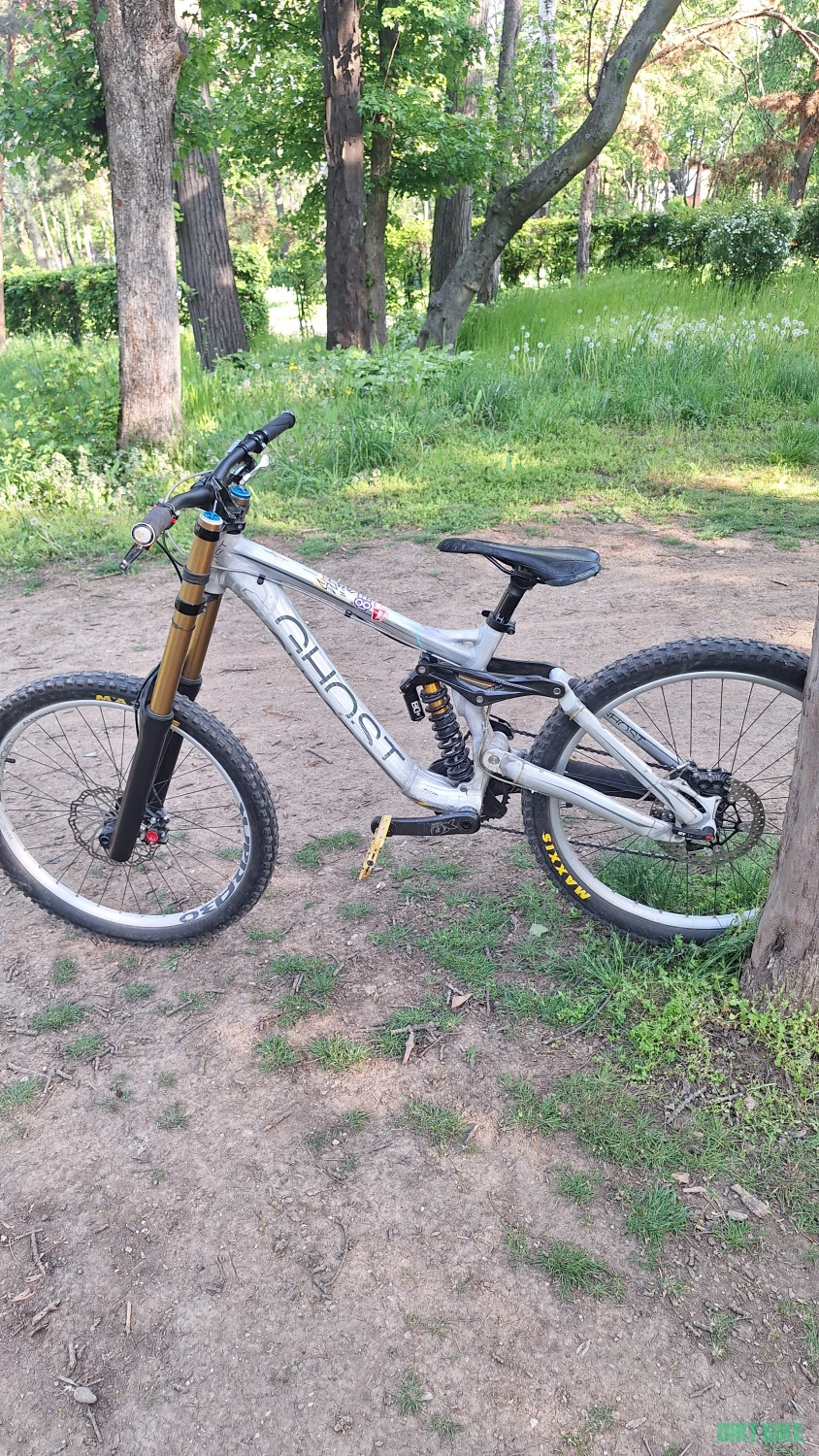 5. Ghost DH 9000